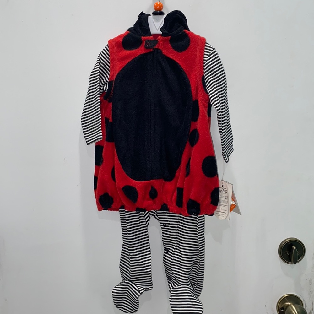 Baby lady bug costume/onesie size 3-6 months